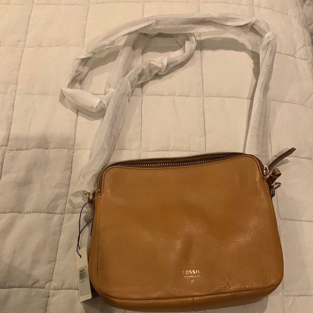 NWT Tan Fossil Crossbody